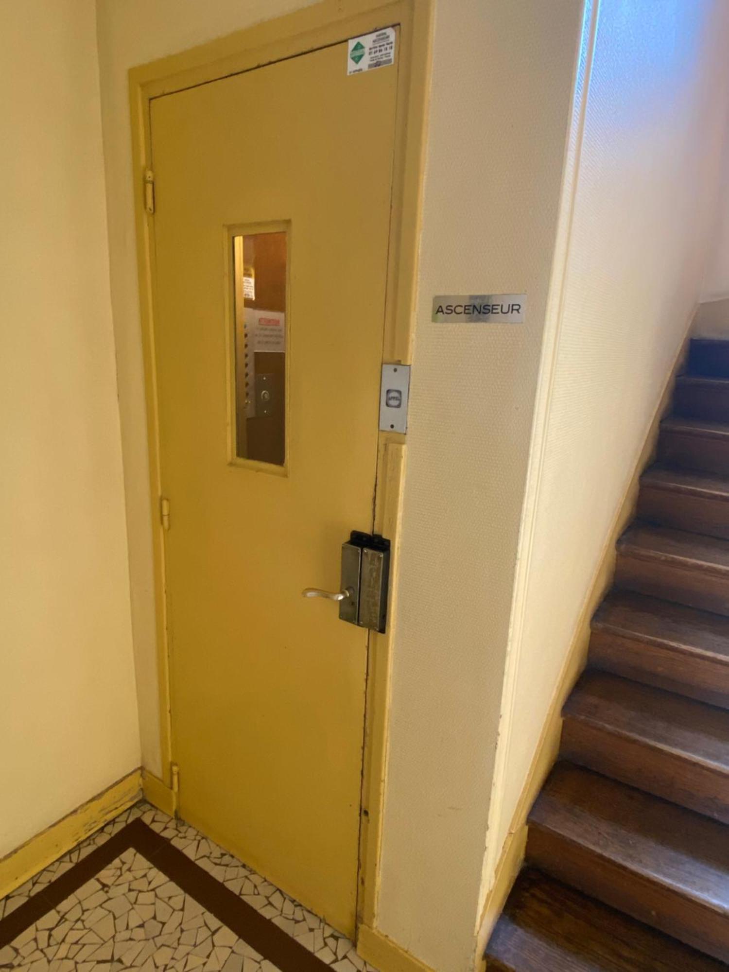 Appartement 2 Chambres Versailles Exterior foto